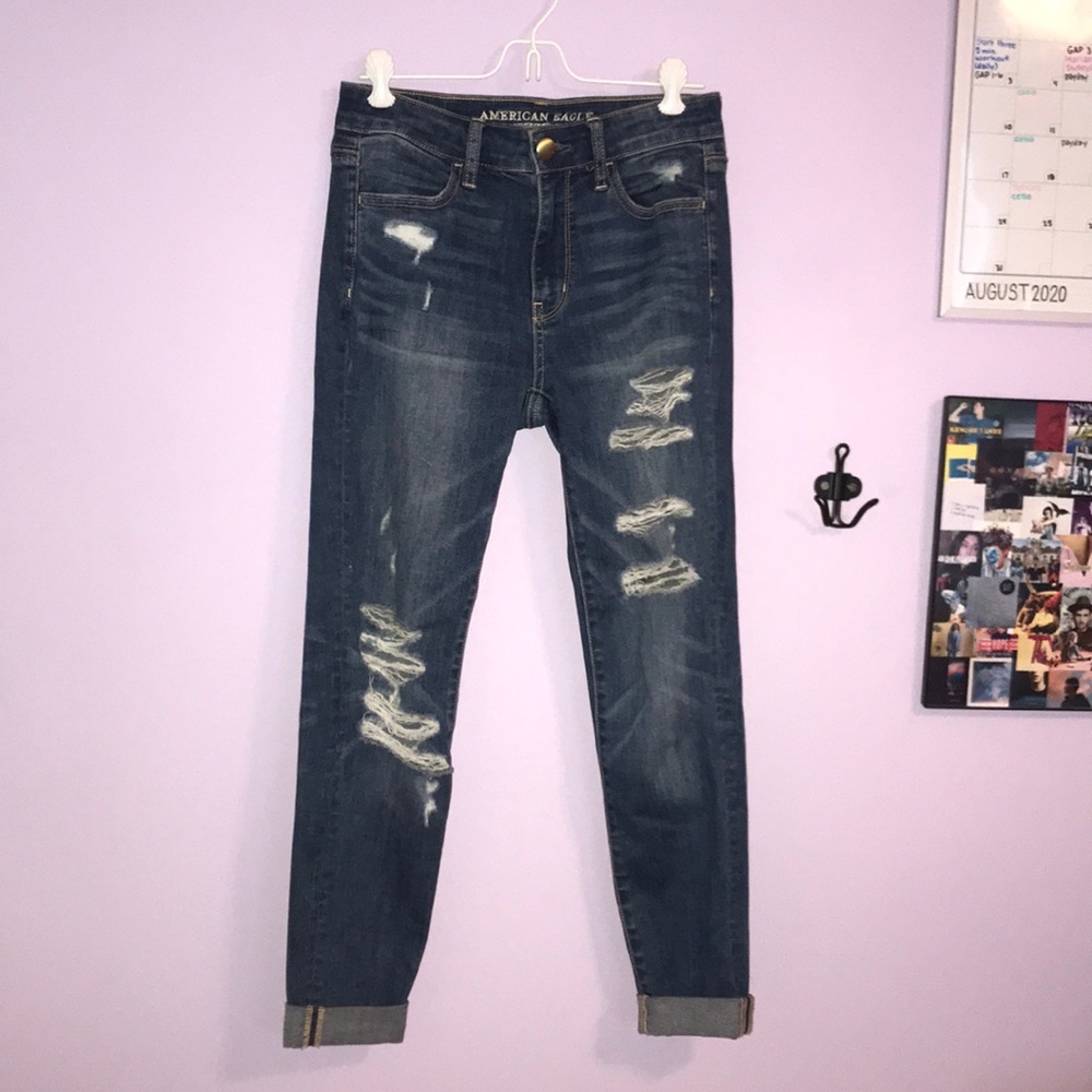 AMERICAN EAGLE high rise jeans